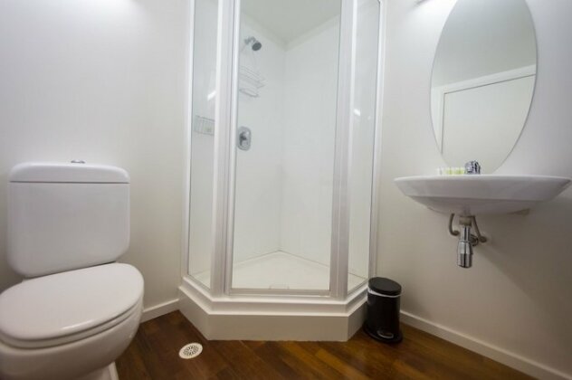 Downtown Penthouse Apartment - Photo4