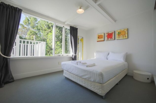 Herne Bay Garden Apartment - Photo3