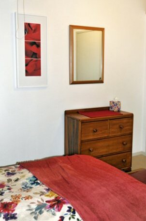 Homestay in Hillcrest near Southern Cross Hospital North Harbour - Photo2