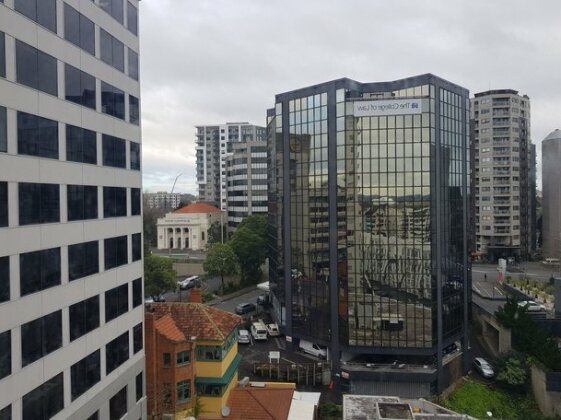 Inner City Two Bedroom Apartment Auckland