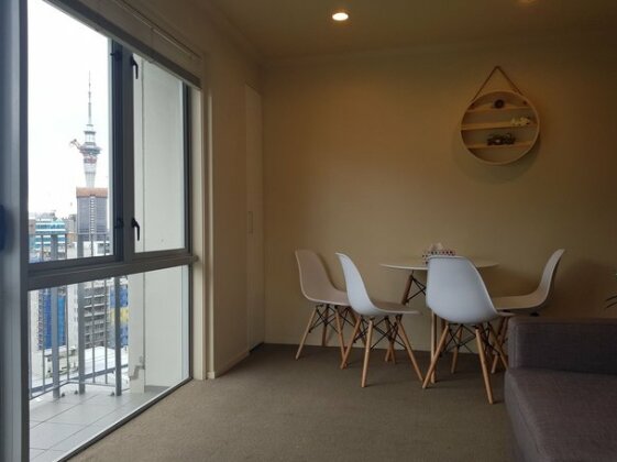 Inner City Two Bedroom Apartment Auckland - Photo3