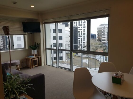 Inner City Two Bedroom Apartment Auckland - Photo4