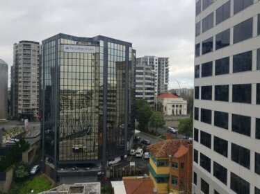 Inner City Two Bedroom Apartment Auckland