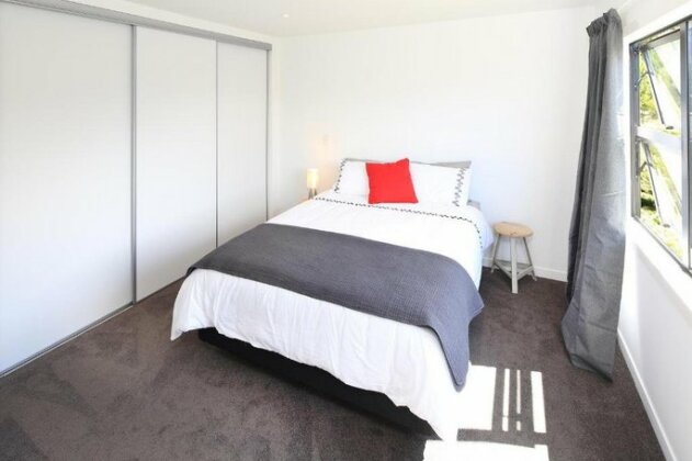 Isola Auckland - Photo5