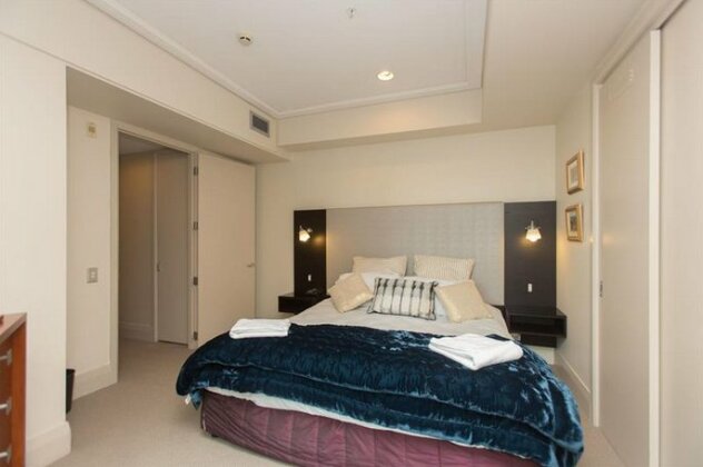 Luxury Waterfront Apartment Auckland - Photo5