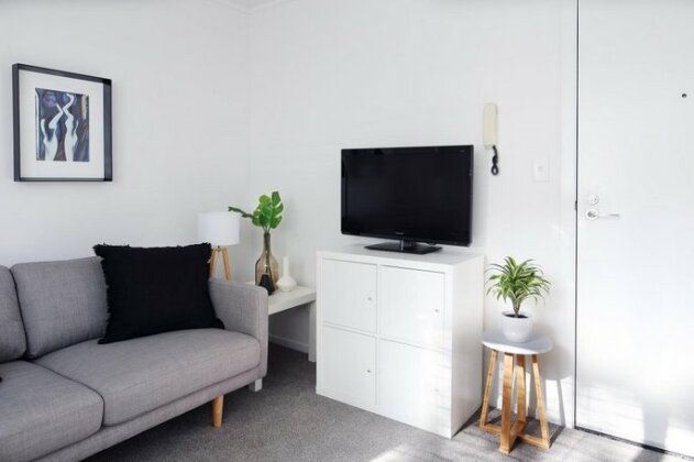 MAY SPECIAL Perfect base for your stay in AKLD
