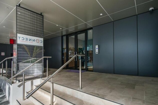New Two Bedroom Apartment in CBD - Photo4