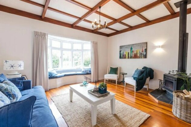 Newly Renovated 3 Bedroom Villa in Remuera - Photo2
