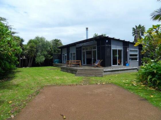 Oneroa Central - Photo2