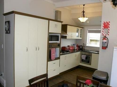Ponsonby Manor Guest House - Photo2