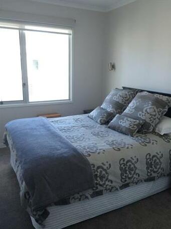 Prestigious Princes Wharf - Photo5