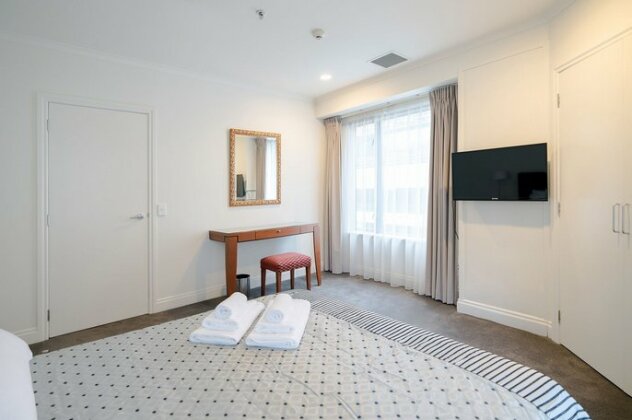 Private Apartment at 4 5 Star Hotel - Photo5