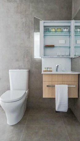 Queen Square Service Apartments - Photo3