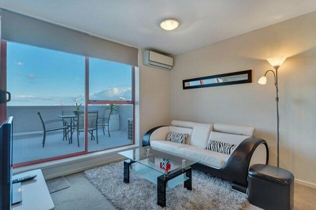 QV Stunning Views in the City with Car 566 - Photo2