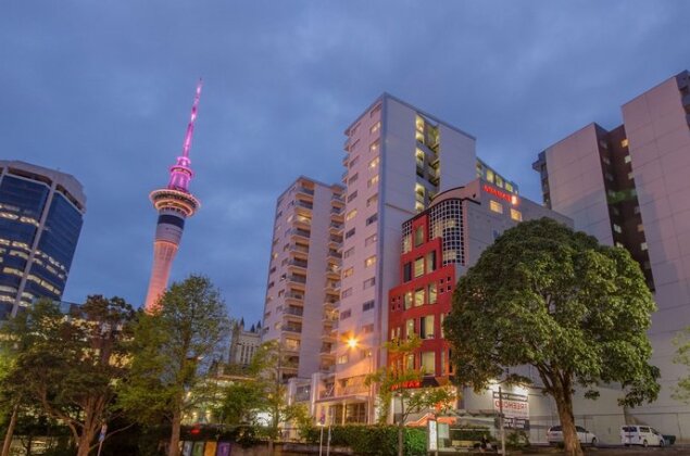 Ramada Suites by Wyndham Auckland - Federal Street - Photo2