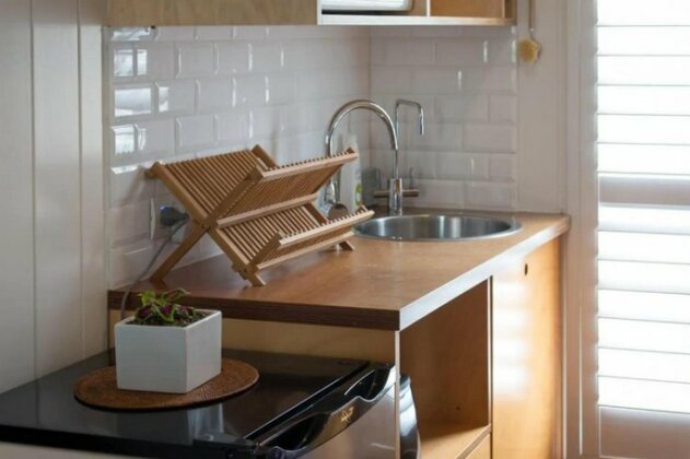 Stylish 2 Bed Art Deco Apartment - Photo5