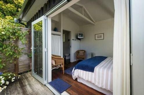 The Courtyard Auckland - Photo2