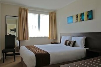 The Surrey Hotel - Photo4