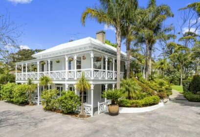 Western Springs Villa to Auckland Central Heritage Villa