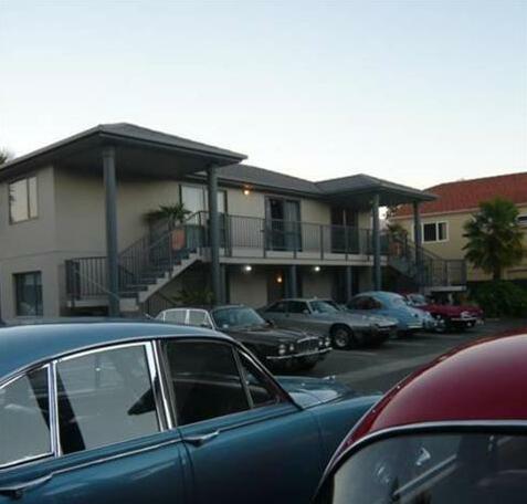 Blenheim Palms Motel - Photo2