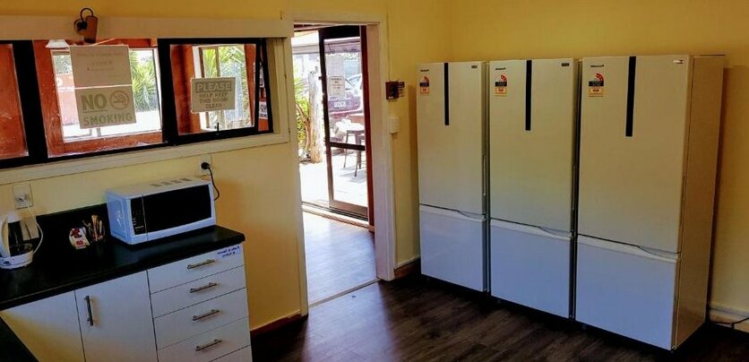 Four Seasons Backpackers - Photo3