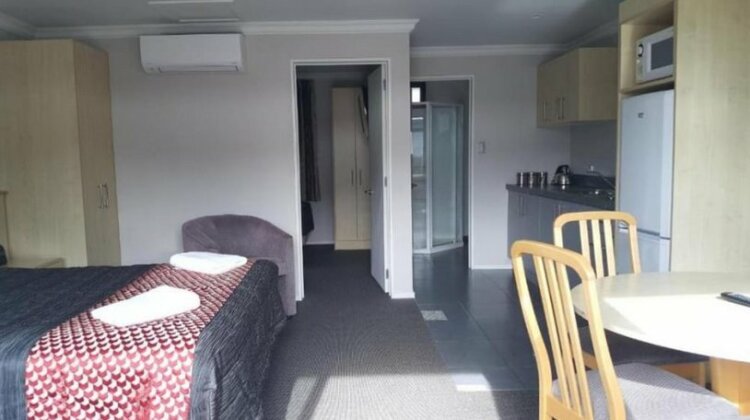Grove Park Motor Lodge - Photo2