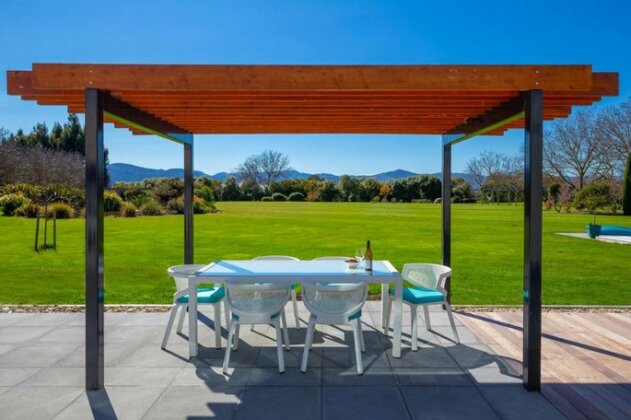 Longview - Blenheim Holiday House - Photo2