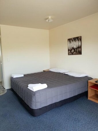 Spring Creek Motel - Photo4