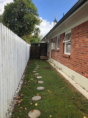 Red Brick House - Photo3