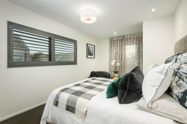 Award Winning luxury home in central Christchurch - Photo5