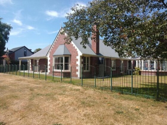 Homestay - Friendly Family in Christchurch