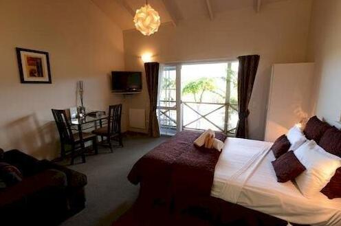 Anchor Lodge Motel Coromandel - Photo4