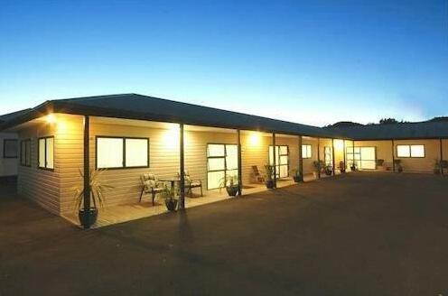 Coromandel Court Motel - Photo2