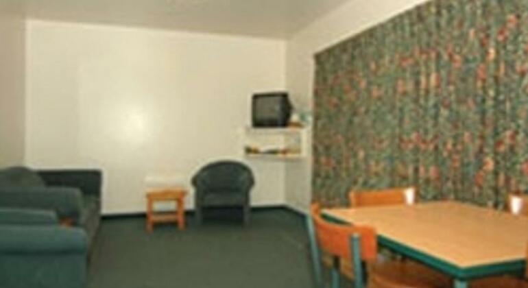 Coromandel Court Motel - Photo5