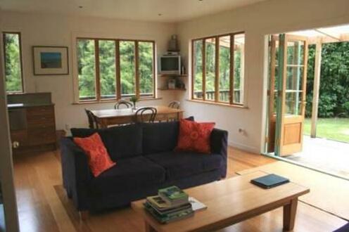 Driving Creek Villas - Photo4
