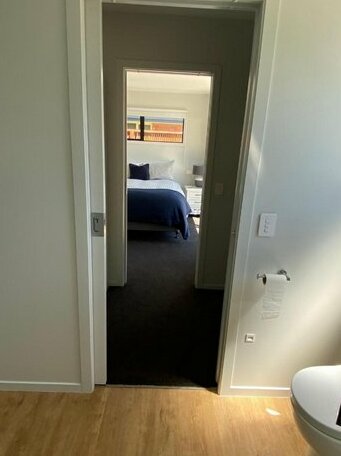 Central Retreat and self contained with free wifi - Photo4