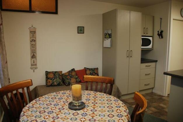 Fairlie Town Cottage - Photo5
