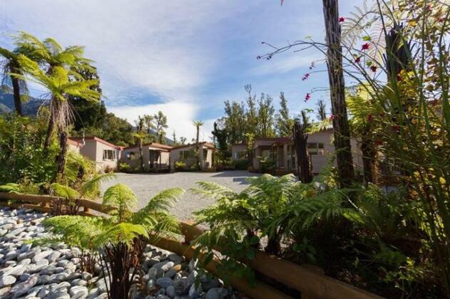 10 Cottages - Photo2