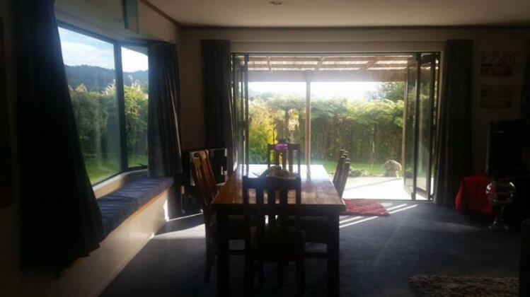 Donovans Drive Holiday Home - Photo5