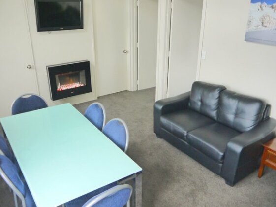Franz Josef Holiday Rentals - Photo3