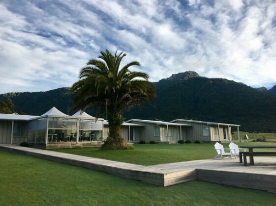 Franz Josef Oasis - Photo2
