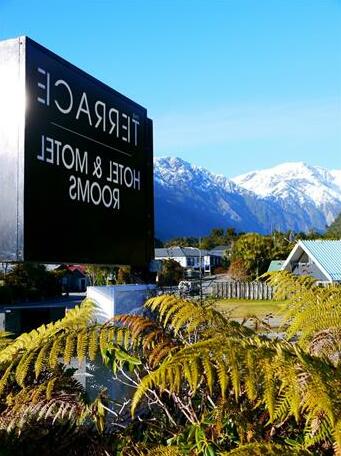 Terrace Motel - Photo2