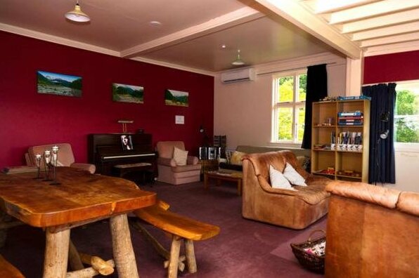 Rawhiti Backpackers - Photo3
