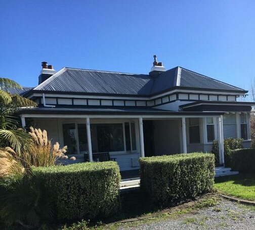 Charming Family-Friendly Suite In Central Gisborne
