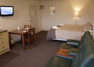 Hannah's Homestead - Photo2