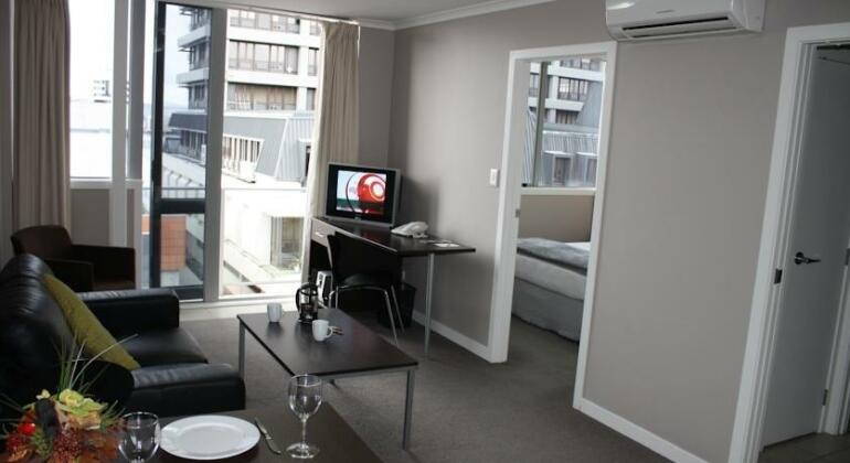 Quest On Ward Serviced Apartments - Photo4