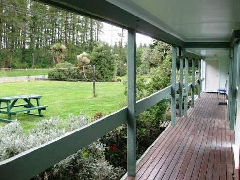 Alpine Holiday Apartments & Campground - Photo5