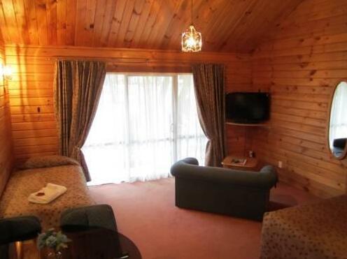 Alpine Lodge Motel - Photo4