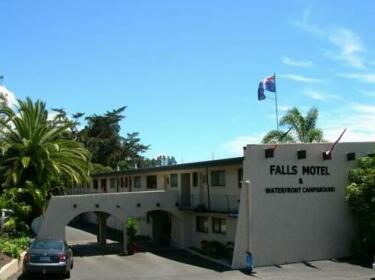 Falls Motel & Waterfront Campground