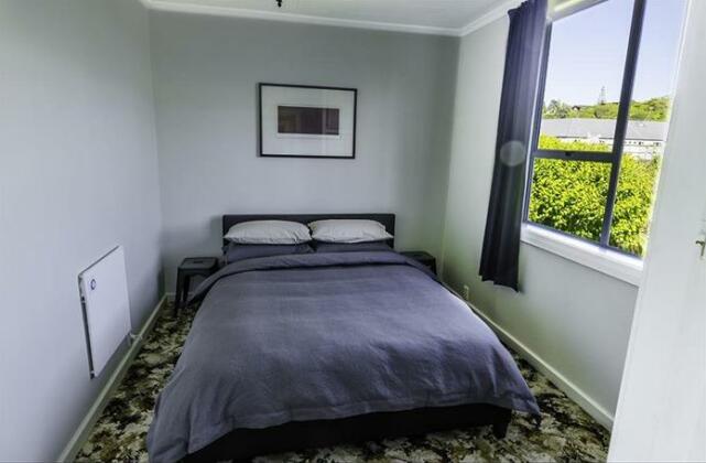 Black Sand Bungalow - Photo4
